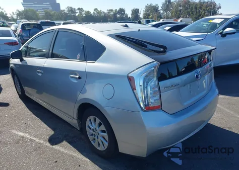 2014 Toyota Prius Plug-In from USA, damaged, VIN JTDKN3DP9E3061081